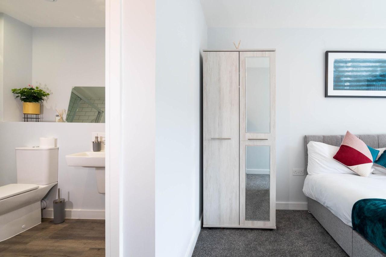 New Build - 2 Bed Snug Modern Apartment - Juliet Balcony - Roof Top Terrace - Digbeth, Birmingham City Centre - Free Netflix & Smart Tv Eksteriør billede