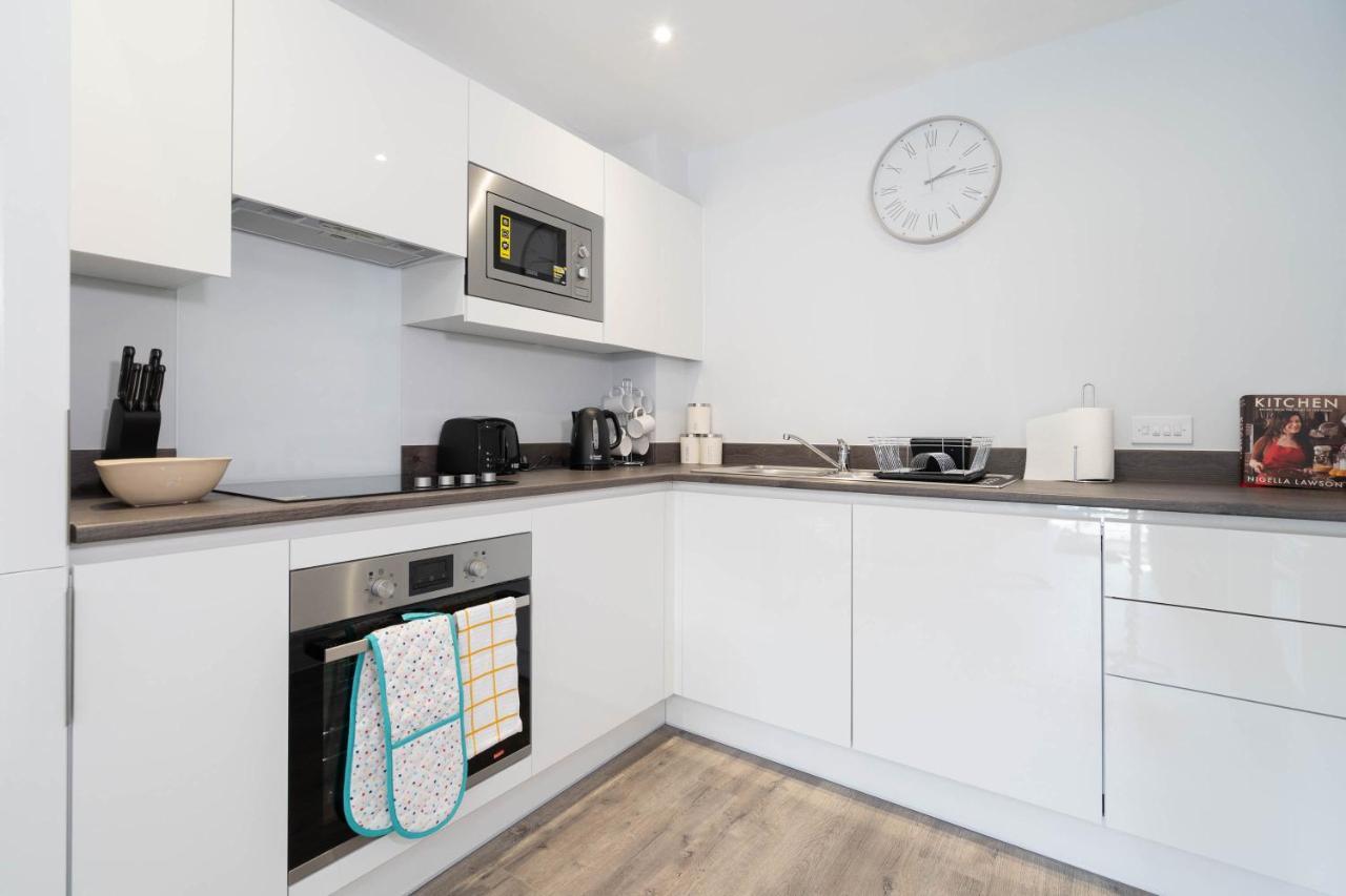 New Build - 2 Bed Snug Modern Apartment - Juliet Balcony - Roof Top Terrace - Digbeth, Birmingham City Centre - Free Netflix & Smart Tv Eksteriør billede