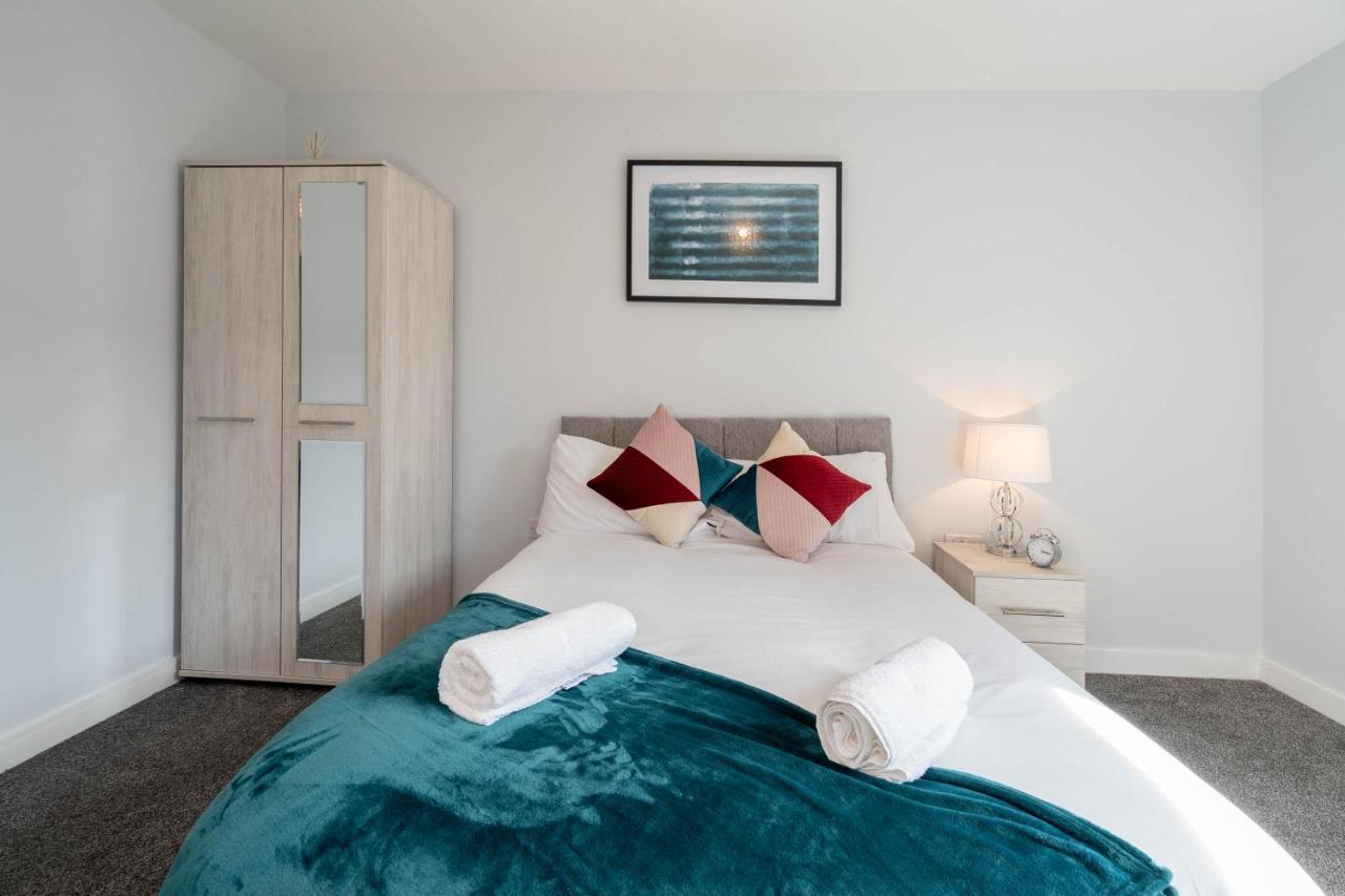 New Build - 2 Bed Snug Modern Apartment - Juliet Balcony - Roof Top Terrace - Digbeth, Birmingham City Centre - Free Netflix & Smart Tv Eksteriør billede